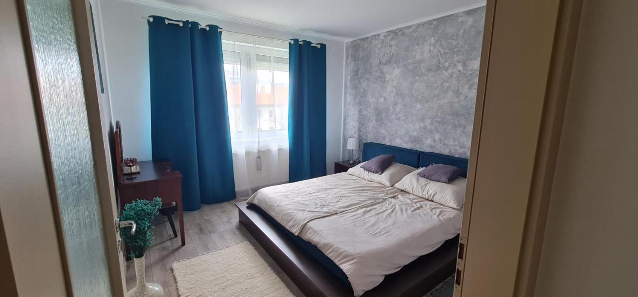Ybs Apartman Apartamento Zalaegerszeg Exterior foto